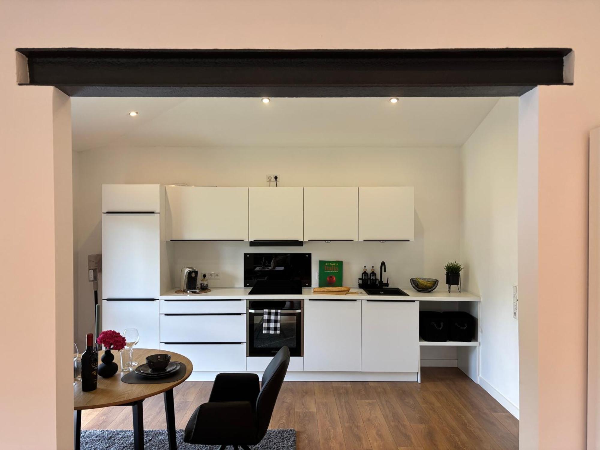 B&S-Apartment 100 Qm Neu Schlangen Екстериор снимка